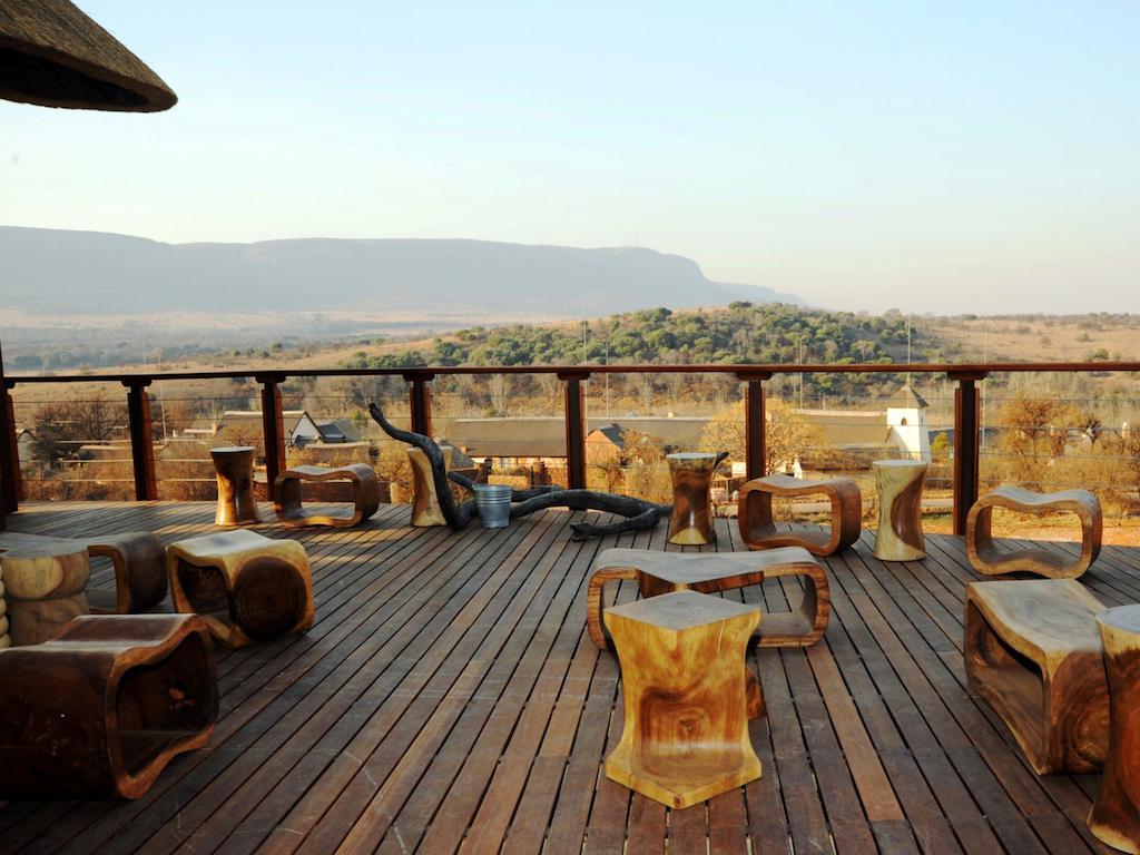 African Hills Safari Lodge & Spa Магалисбург Екстериор снимка